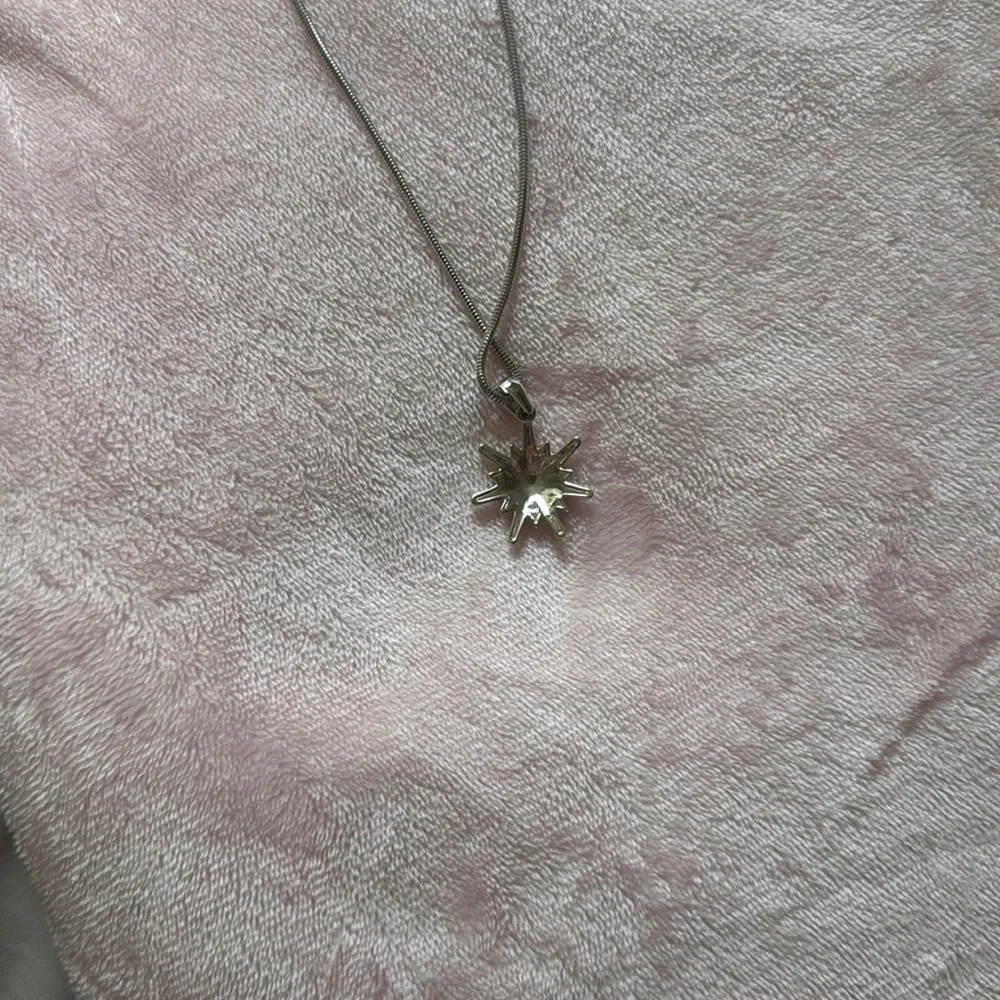 NWOT Park Lane Silver and Gold Starburst Necklace